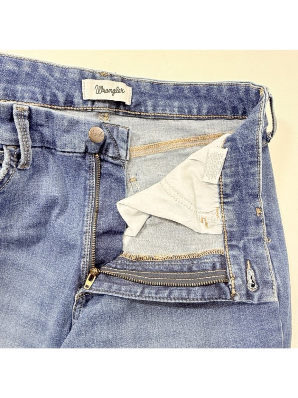 Wrangler Bespoke Flare Bootcut Wide Jeans Women Size 32 Cowboy Cowgirl Western - Picture 3 of 12